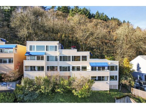 r-2-3515 Sw Barbur Blvd, Portland, OR, 97239-4164 | Card Image