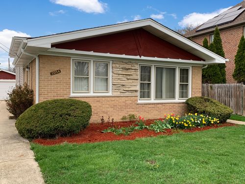 2054 Birch St, Des Plaines, IL, 60018-3102 | Card Image
