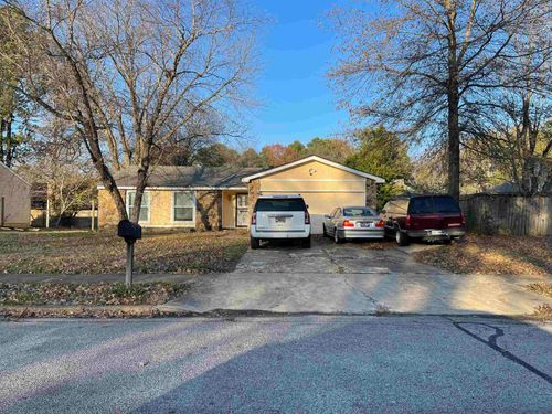 7440 Doncaster Ln, Memphis, TN, 38125-2151 | Card Image