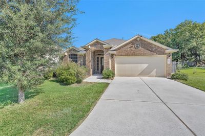 Gorgeous property that has been well maintained and is ready for you to call home. Come take a tour with me and get a glimpse of what can be yours...... | Image 1