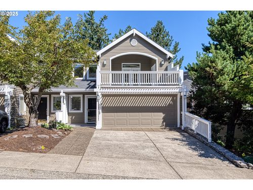 3029 Club House Ct, West Linn, OR, 97068-5205 | Card Image