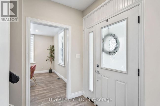 80 King St E, House other with 4 bedrooms, 2 bathrooms and 6 parking in Omemee ON | Image 5