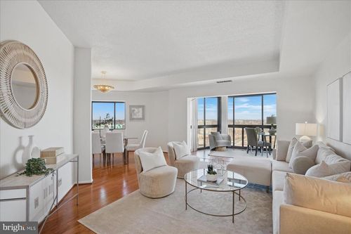 apt-2632-900 N Stafford St, ARLINGTON, VA, 22203-4139 | Card Image