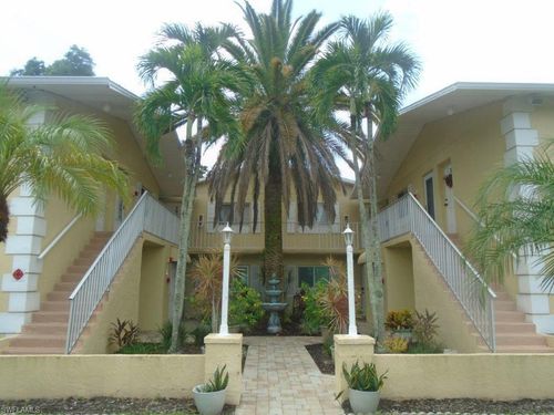 unit-101-8140 Country Rd, FORT MYERS, FL, 33919-7116 | Card Image
