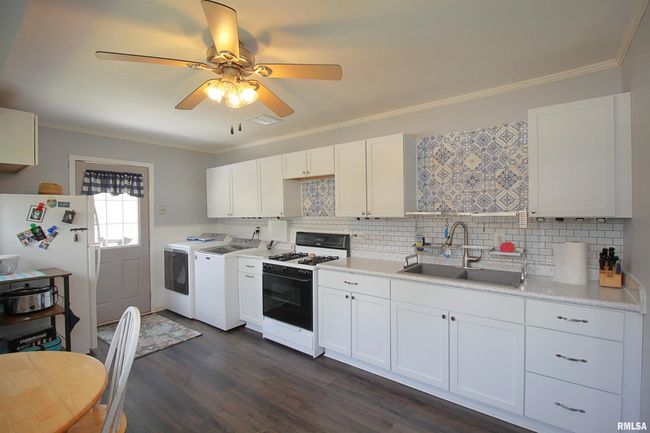 822 E 3 Rd Ave, House other with 2 bedrooms, 1 bathrooms and null parking in Milan IL | Image 15