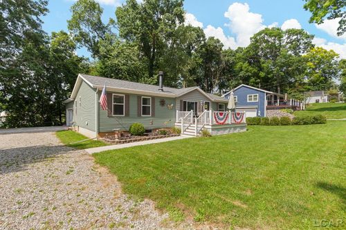 5533 Robinwood Ct, Manitou Beach, MI, 49253-9630 | Card Image
