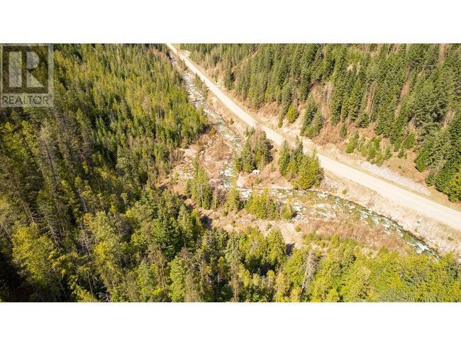 DL 10612 Highway 3, Home with 0 bedrooms, 0 bathrooms and null parking in Salmo BC | Image 12