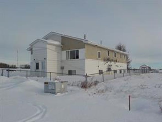 10419 98 St, Home with 0 bedrooms, 0 bathrooms and 4 parking in Fairview AB | Image 27