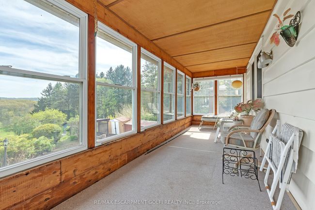 86 Maple Ave, House other with 2 bedrooms, 2 bathrooms and 15 parking in Dundas ON | Image 28
