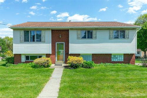 102 Kenneth Dr, Delmont, PA, 15626-1108 | Card Image