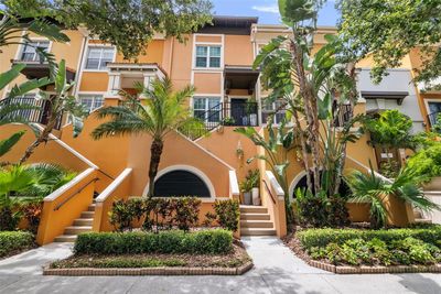 139 - 200 4 Th Avenue S, Townhouse with 2 bedrooms, 2 bathrooms and null parking in SAINT PETERSBURG FL | Image 1