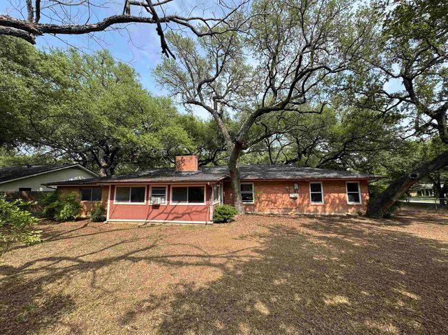 1104 Arbor Ln, House other with 3 bedrooms, 2 bathrooms and null parking in Marble Falls TX | Image 7