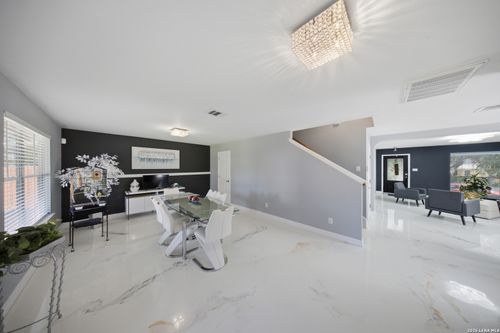 9007 Lilac Hl, Universal City, TX, 78148-4628 | Card Image