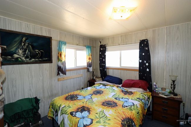 View of bedroom | Image 20
