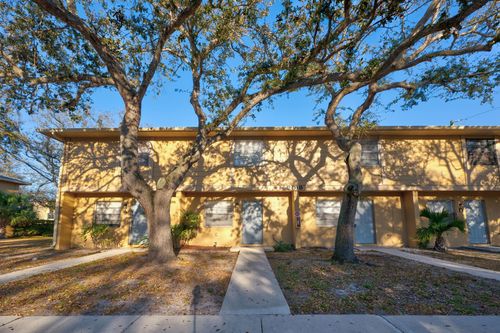 apt-b-2019 Oleander Blvd, Fort Pierce, FL, 34950-5352 | Card Image