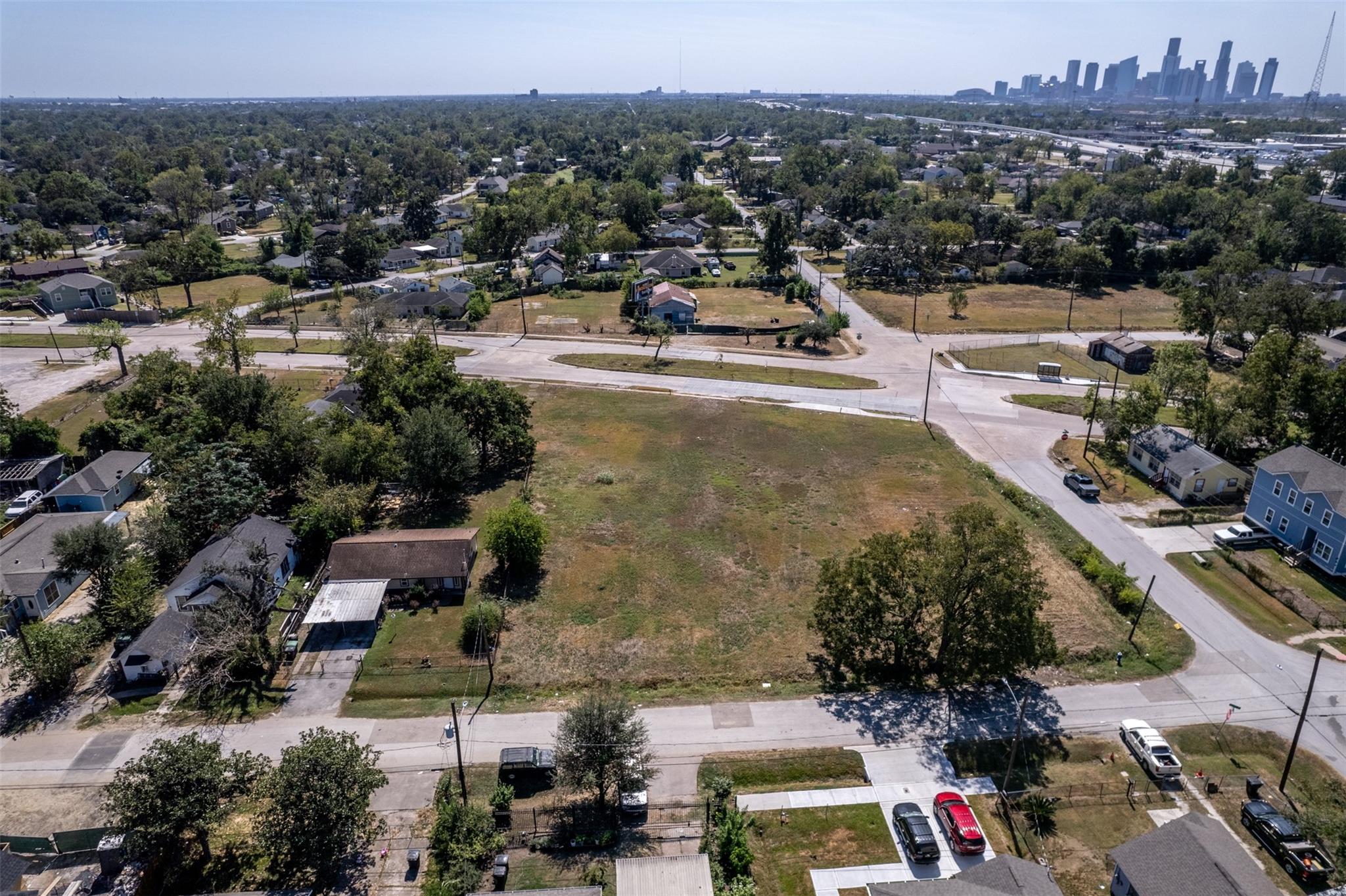 Land in Houston 4