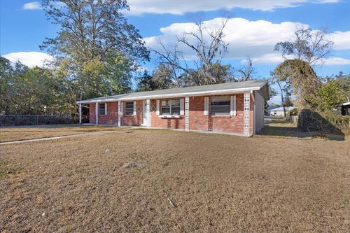 521 Ne First Ave, Trenton, FL, 32693 | Card Image