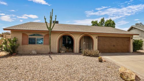 10625 E Becker Ln, Scottsdale, AZ, 85259-3869 | Card Image