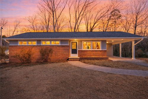 522 Robin Dr, Seneca, SC, 29678-2648 | Card Image