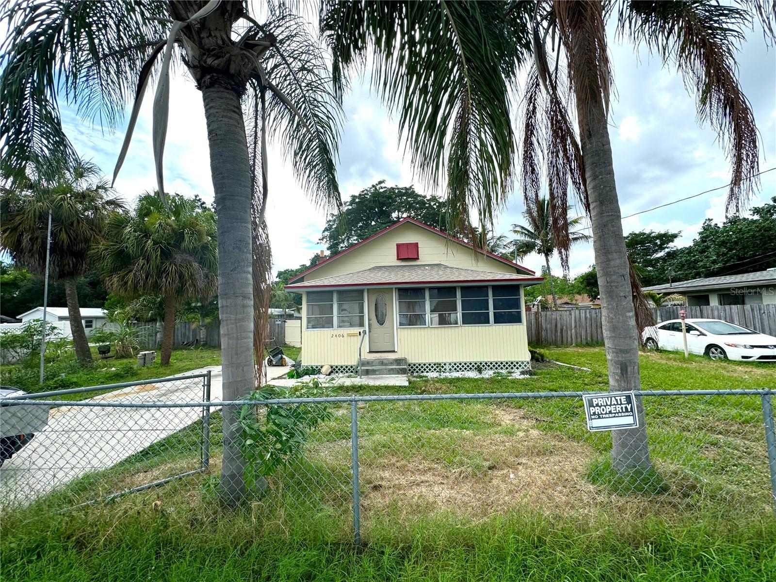 10th St, Bradenton, FL 34205