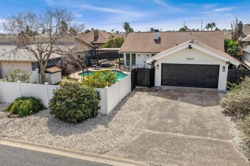 13833 Flintlock Dr, Corpus Christi, TX, 78418-6101 | Card Image