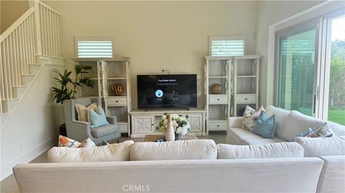 56 Suede, Irvine, CA, 92602-1861 | Card Image