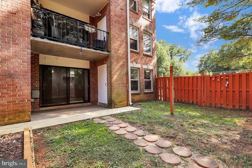 apt-t1-886 Quince Orchard Blvd, GAITHERSBURG, MD, 20878-1708 | Card Image