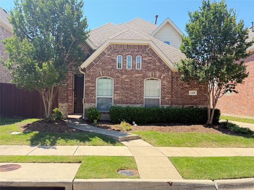 2108 Harris Pl, Plano, TX, 75025-3094 | Card Image