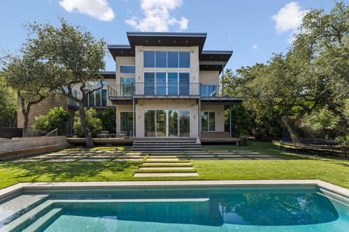 16 Sundown Pkwy, Austin, TX, 78746-5202 | Card Image