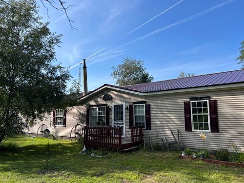 984 W Rose Meadow Dr, Luther, MI, 49656-9125 | Card Image