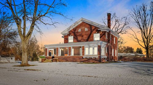 300 S Oak St, Pesotum, IL, 61863-9531 | Card Image