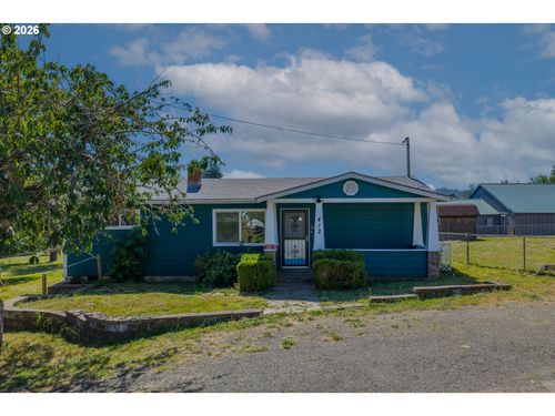 412 23rd St, Myrtle Point, OR, 97458-1704 | Card Image