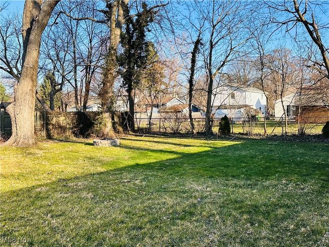 View of yard with fence | Image 46