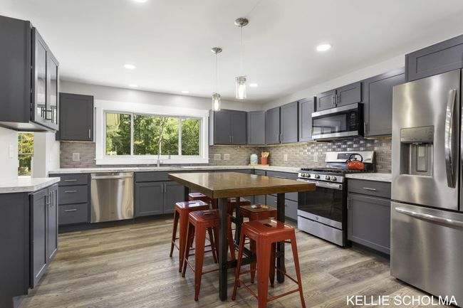 5-web-or-mls-7666-thomas-ave | Image 13