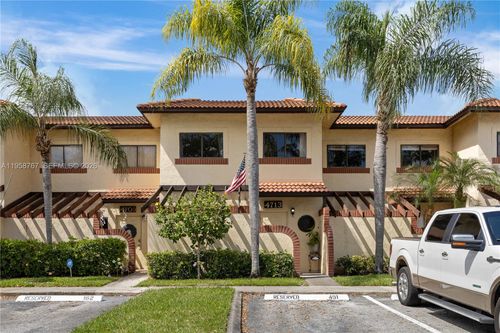 4713 N Pine Island Rd, Sunrise, FL, 33351-5317 | Card Image