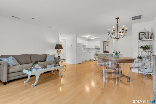 201-80 Southwick Ct, Cheshire, CT, 06410-3478 | Card Image
