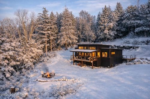 58-21617 E Quarah Lake Ave, Talkeetna, AK, 99676 | Card Image