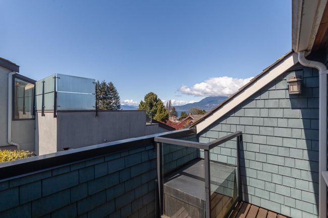1629 Larch Street, Home with 3 bedrooms, 2 bathrooms and 1 parking in Vancouver BC | Image 22