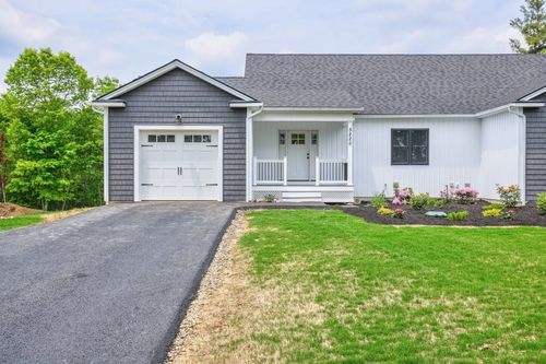 b-522 South St, Barre, MA, 01005-9990 | Card Image