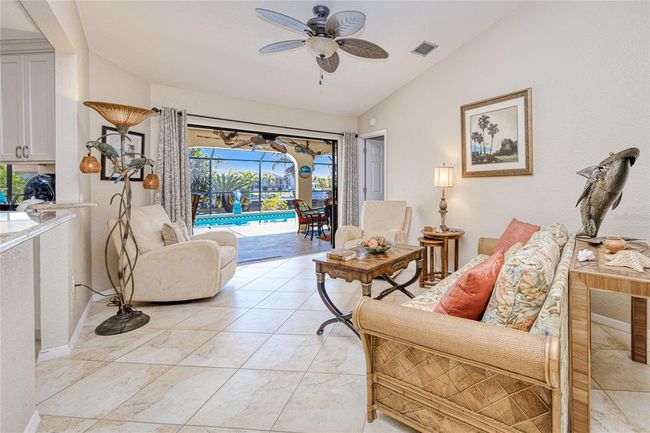 815 Via Formia, House other with 3 bedrooms, 2 bathrooms and null parking in PUNTA GORDA FL | Image 23