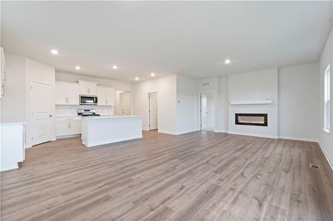 Open Concept Living | Image 8