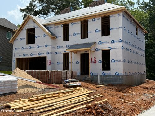 3527 Crimson Cir, Maryville, TN, 37801-9548 | Card Image