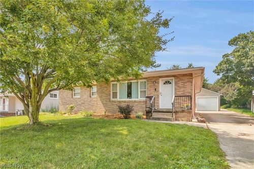 288 Fremont Ave, Akron, OH, 44312-1902 | Card Image