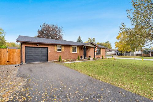 238 Mccrea Dr, Clearview, ON, L0M1S0 | Card Image