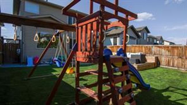 200 New Brighton Dr Se, House detached with 4 bedrooms, 3 bathrooms and 2 parking in Calgary AB | Image 43