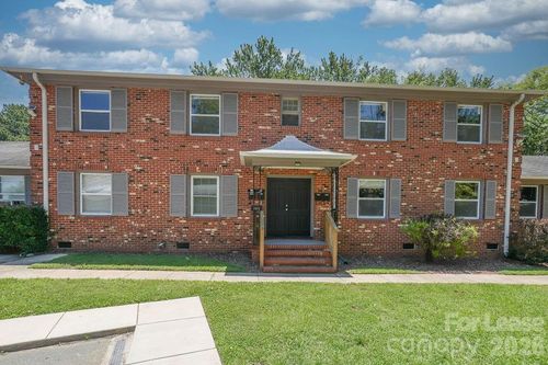 3416 Craig Ave, Charlotte, NC, 28211-1500 | Card Image