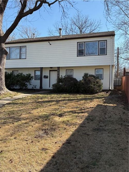 105 S Crysler Ave, Independence, MO, 64050-3599 | Card Image