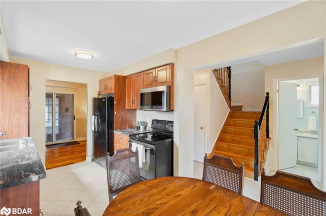 462 Haines St, House other with 3 bedrooms, 3 bathrooms and 3 parking in Beeton ON | Image 11