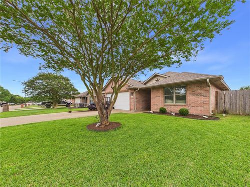 3504 Farah Drive, College Station, TX, 77845 | Card Image