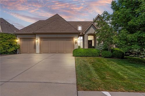 1810 Ne 106th Ter, Kansas City, MO, 64155-3574 | Card Image